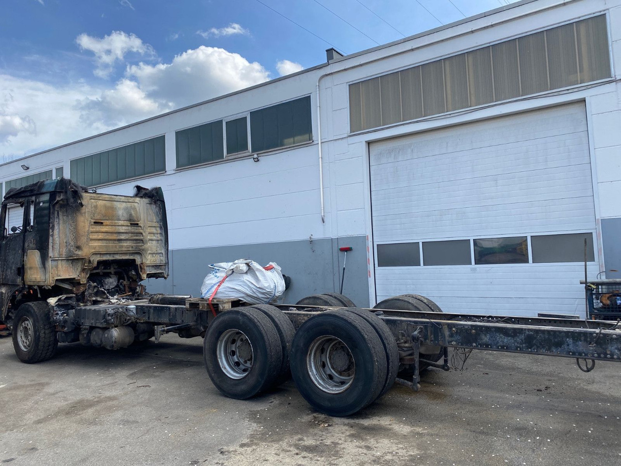 MAN TGX 26.580 6x4 - Camión chasis: foto 3 MAN TGX 26.580 6x4 - Camión chasis: foto 3