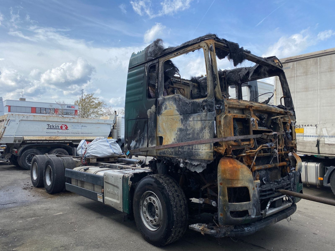 MAN TGX 26.580 6x4 - Camión chasis: foto 1 MAN TGX 26.580 6x4 - Camión chasis: foto 1