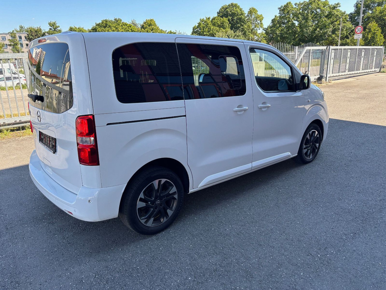 Opel Zafira Life Edition S/HU neu - Furgoneta de pasajeros: foto 5 Opel Zafira Life Edition S/HU neu - Furgoneta de pasajeros: foto 5