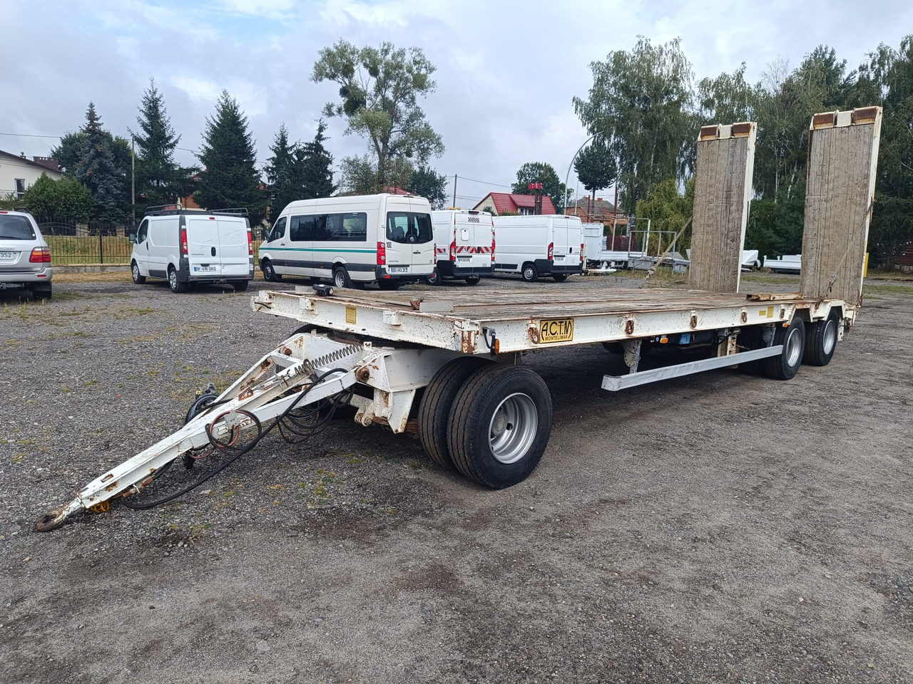 Arrendamiento de ACTM 3 osie 8m x 2,55 m lad 25 T ACTM 3 osie 8m x 2,55 m lad 25 T: foto 8 Arrendamiento de ACTM 3 osie 8m x 2,55 m lad 25 T ACTM 3 osie 8m x 2,55 m lad 25 T: foto 8