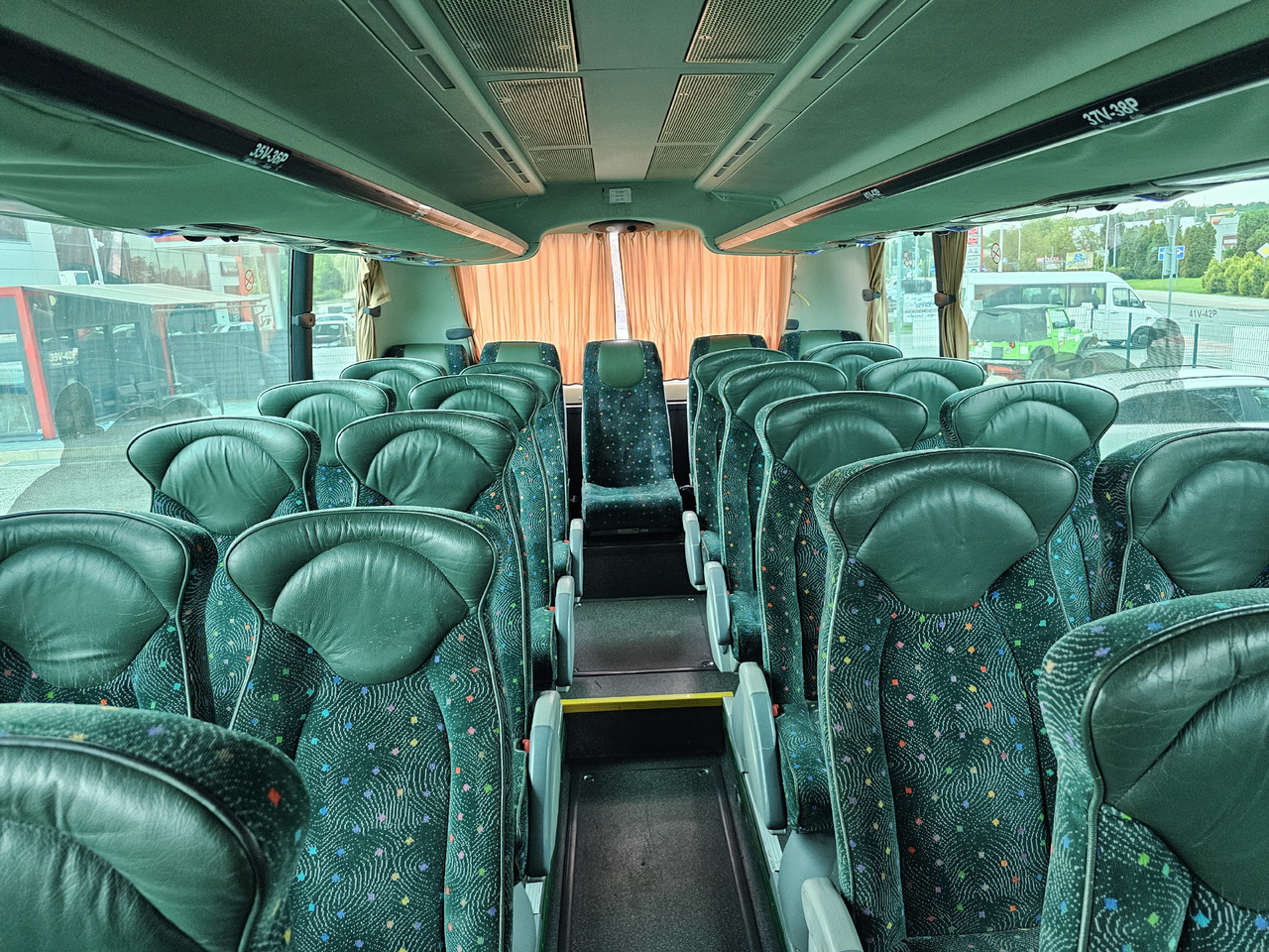 SCANIA IRIZAR CENTURY 61 OSOB KLIMA EURO5 - Autocar: foto 2 SCANIA IRIZAR CENTURY 61 OSOB KLIMA EURO5 - Autocar: foto 2