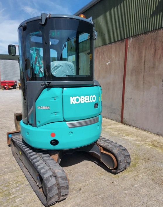 KOBELCO SK28SR-6 - Miniexcavadora: foto 4 KOBELCO SK28SR-6 - Miniexcavadora: foto 4