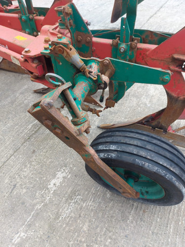 Arado Kverneland ES 100-200-28: foto 7 Arado Kverneland ES 100-200-28: foto 7