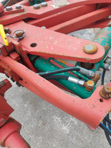 Arado Kverneland ES 100-200-28: foto 10 Arado Kverneland ES 100-200-28: foto 10