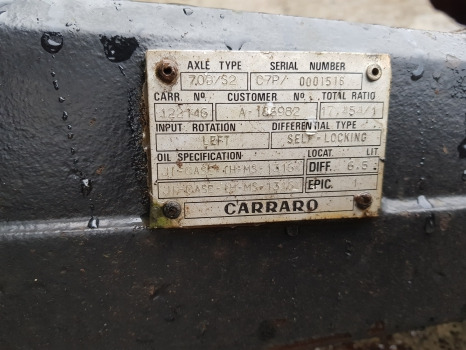 Case 5120, 5130, 5140 Carraro Front Axle Beam, Casting 122945, 1995412c2 - Eje delantero para Maquinaria agrícola: foto 2 Case 5120, 5130, 5140 Carraro Front Axle Beam, Casting 122945, 1995412c2 - Eje delantero para Maquinaria agrícola: foto 2