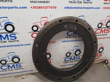 Case Puma New Holland T7, T7000 T7030 Rear Axle Brake Plate 5185968 - Discos de freno: foto 5 Case Puma New Holland T7, T7000 T7030 Rear Axle Brake Plate 5185968 - Discos de freno: foto 5