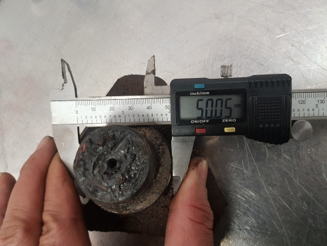 Caterpillar 146329 Carraro 26.16m, Front Axle King Pin 128881 - Eje delantero: foto 5 Caterpillar 146329 Carraro 26.16m, Front Axle King Pin 128881 - Eje delantero: foto 5