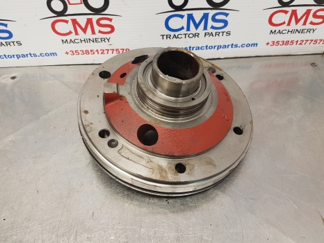 Claas Ares 836, Axion, Atles Series, Rear Axle Differential Support 6005023840 - Eje posterior: foto 1 Claas Ares 836, Axion, Atles Series, Rear Axle Differential Support 6005023840 - Eje posterior: foto 1