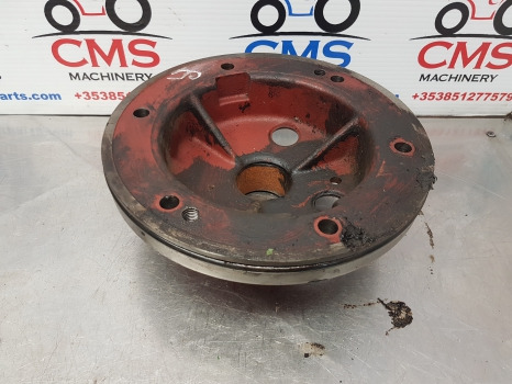 Claas Ares 836, Axion, Atles Series, Rear Axle Differential Support 6005028847 - Eje posterior: foto 3 Claas Ares 836, Axion, Atles Series, Rear Axle Differential Support 6005028847 - Eje posterior: foto 3