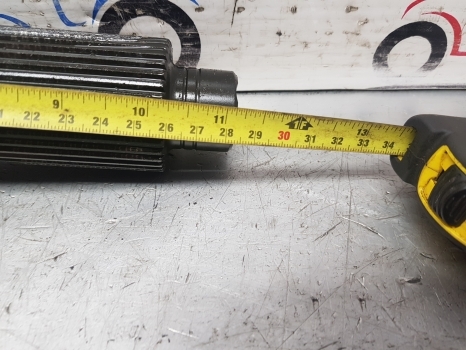 Claas Arion 500, 600 A34, A36, A20 Rear Axle Sun Shaft Rhs 11350640, 11350641 - Eje posterior para Tractor: foto 4 Claas Arion 500, 600 A34, A36, A20 Rear Axle Sun Shaft Rhs 11350640, 11350641 - Eje posterior para Tractor: foto 4