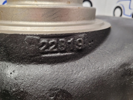 Claas Arion 600 Ser, A36, A37 Carraro 20.25si Front Axle Swivel Housing Rhs 0011500100 - Eje delantero: foto 2 Claas Arion 600 Ser, A36, A37 Carraro 20.25si Front Axle Swivel Housing Rhs 0011500100 - Eje delantero: foto 2