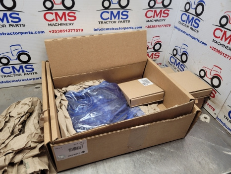 Claas Arion 600 Series A36, A37 Carraro 20.29 Si Front Axle Bevel Gear Z13x32 068875 - Eje delantero: foto 1 Claas Arion 600 Series A36, A37 Carraro 20.29 Si Front Axle Bevel Gear Z13x32 068875 - Eje delantero: foto 1