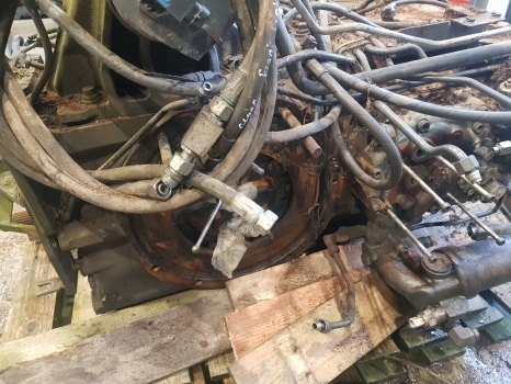 Claas Arion 640 Backend, Lift, Pto, Fwd Dropbox Complete 0011571810 - Eje posterior para Tractor: foto 5 Claas Arion 640 Backend, Lift, Pto, Fwd Dropbox Complete 0011571810 - Eje posterior para Tractor: foto 5