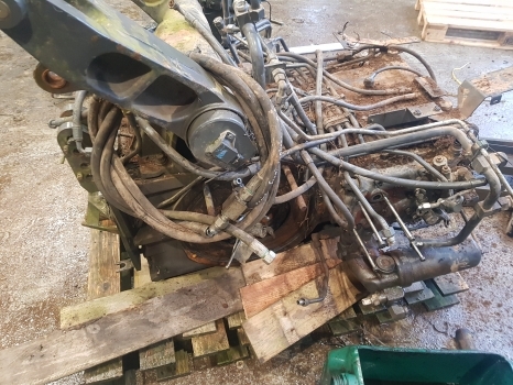 Claas Arion 640 Backend, Lift, Pto, Fwd Dropbox Complete 0011571810 - Eje posterior para Tractor: foto 4 Claas Arion 640 Backend, Lift, Pto, Fwd Dropbox Complete 0011571810 - Eje posterior para Tractor: foto 4