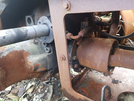 Claas Scorpion 732, 736, 741 Rear Axle Differential Unit Complete 0019216100 - Eje posterior: foto 3 Claas Scorpion 732, 736, 741 Rear Axle Differential Unit Complete 0019216100 - Eje posterior: foto 3