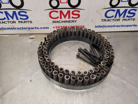 Claas Scorpion 736, 732, 741, 746, 635, 1033 Brake Spring Retainer 0019216090 - Piezas de freno: foto 1 Claas Scorpion 736, 732, 741, 746, 635, 1033 Brake Spring Retainer 0019216090 - Piezas de freno: foto 1