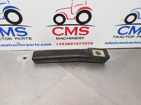Fiat 130-90, 140-90, 115-90, 180-90, 160-90 Cab Handle Grip 5110730 - Cabina e interior: foto 3 Fiat 130-90, 140-90, 115-90, 180-90, 160-90 Cab Handle Grip 5110730 - Cabina e interior: foto 3