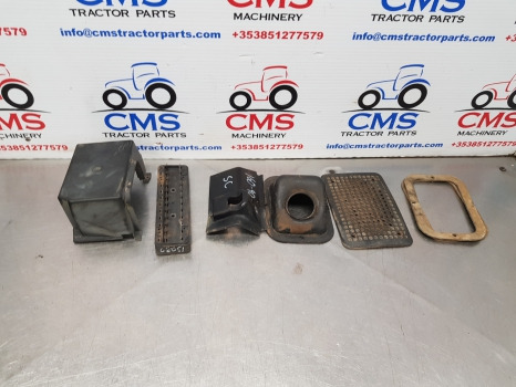 Fiat 130-90, 140-90, 115-90, 180-90, 160-90 Cab Interior Panel Parts - Cabina e interior: foto 1 Fiat 130-90, 140-90, 115-90, 180-90, 160-90 Cab Interior Panel Parts - Cabina e interior: foto 1