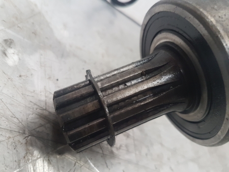 Fiat 140-90, 130-90, 160-90, 180-90, 8430, 8630 Pro Drive Shaft Long 5107683 - Palier para Tractor: foto 2 Fiat 140-90, 130-90, 160-90, 180-90, 8430, 8630 Pro Drive Shaft Long 5107683 - Palier para Tractor: foto 2