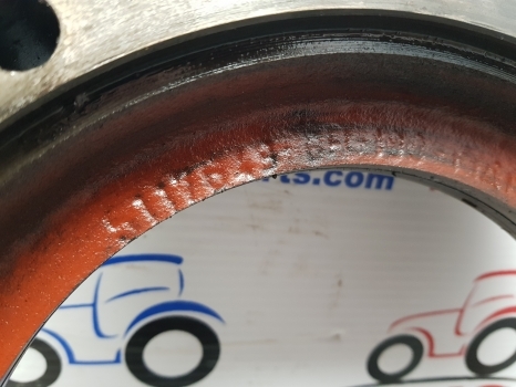 Fiat 70-90 New Holland Rear Axle Spacer Housing 5117649, 5153477, 5168571 - Eje posterior para Tractor: foto 2 Fiat 70-90 New Holland Rear Axle Spacer Housing 5117649, 5153477, 5168571 - Eje posterior para Tractor: foto 2