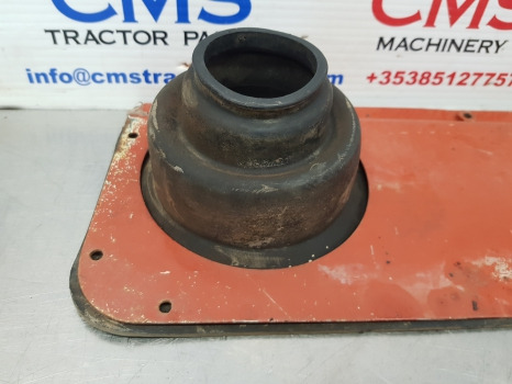 Fiat 90, 160-90, 140-60 Wide Super Comfort Cab Cab Plate And Boot 5111671 - Cabina e interior: foto 3 Fiat 90, 160-90, 140-60 Wide Super Comfort Cab Cab Plate And Boot 5111671 - Cabina e interior: foto 3