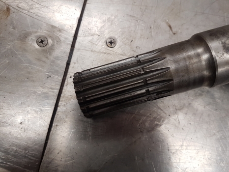 Fiat F140dt, Fiat120dt, Fiat130dt Front Axle Drive Shaft Lhs 5154038 - Palier para Tractor: foto 2 Fiat F140dt, Fiat120dt, Fiat130dt Front Axle Drive Shaft Lhs 5154038 - Palier para Tractor: foto 2