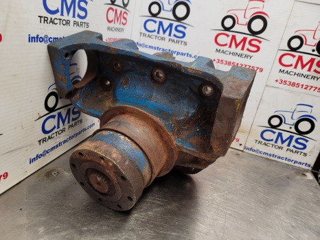 Ford 10 S 7610, 5610, 7810 Front Axle Carraro Differential Unit Car65598, 18670 - Eje delantero: foto 3 Ford 10 S 7610, 5610, 7810 Front Axle Carraro Differential Unit Car65598, 18670 - Eje delantero: foto 3