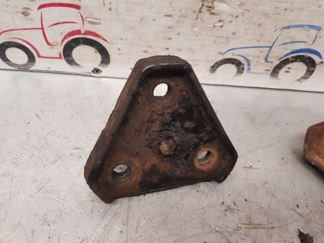 Ford 10 Ser 7810 Carraro Front Axle King Pin Pair Top, Bottom Car115729, 115729 - Eje delantero para Tractor: foto 5 Ford 10 Ser 7810 Carraro Front Axle King Pin Pair Top, Bottom Car115729, 115729 - Eje delantero para Tractor: foto 5