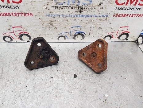 Ford 10 Ser 7810 Carraro Front Axle King Pin Pair Top, Bottom Car115729, 115729 - Eje delantero para Tractor: foto 2 Ford 10 Ser 7810 Carraro Front Axle King Pin Pair Top, Bottom Car115729, 115729 - Eje delantero para Tractor: foto 2