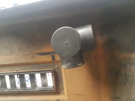 Ford 10 Series 5610, 6410, 6610, 6710 Lp Cab Interior Roof Panel E5nn94502b84aa - Cabina e interior para Tractor: foto 4 Ford 10 Series 5610, 6410, 6610, 6710 Lp Cab Interior Roof Panel E5nn94502b84aa - Cabina e interior para Tractor: foto 4