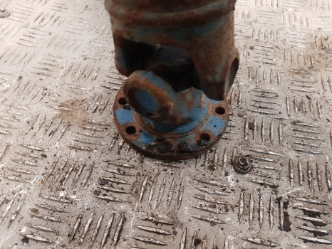 Ford 10 Series Apl 355 7610 Fwd Propeller Shaft E3nn3a425eb12b, 83946505 - Árbol de transmisión para Tractor: foto 5 Ford 10 Series Apl 355 7610 Fwd Propeller Shaft E3nn3a425eb12b, 83946505 - Árbol de transmisión para Tractor: foto 5