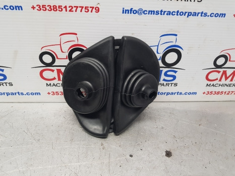 Ford 10, Tw 6610, 6810 Q Cab Gear Lever Gaiter Rubber Cover Boot E3nn7z066aa - Cabina e interior para Maquinaria agrícola: foto 1 Ford 10, Tw 6610, 6810 Q Cab Gear Lever Gaiter Rubber Cover Boot E3nn7z066aa - Cabina e interior para Maquinaria agrícola: foto 1