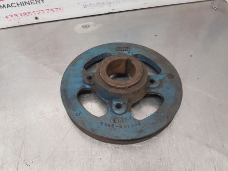 Ford 3000, 4000, 5000, 2110, 2310 Crankshaft Pulley D5nn6a312a ,83903583 - Motor y piezas para Tractor: foto 1 Ford 3000, 4000, 5000, 2110, 2310 Crankshaft Pulley D5nn6a312a ,83903583 - Motor y piezas para Tractor: foto 1