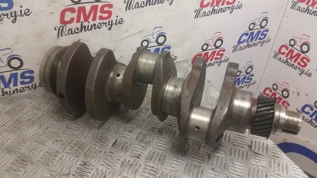 Ford 3600, 2910, 3 Cyl, 4.2 Stroke Crankshaft F0nn6300na, 87800469; E0nn6303aa - Cigüeñal para Tractor: foto 5 Ford 3600, 2910, 3 Cyl, 4.2 Stroke Crankshaft F0nn6300na, 87800469; E0nn6303aa - Cigüeñal para Tractor: foto 5