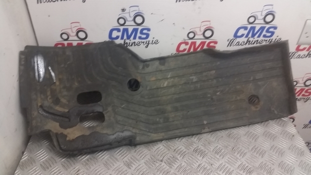 Ford 4610, 10 Series Lp Cab Floor Mat 83936898, E3nn9413010da - Cabina e interior para Tractor: foto 1 Ford 4610, 10 Series Lp Cab Floor Mat 83936898, E3nn9413010da - Cabina e interior para Tractor: foto 1