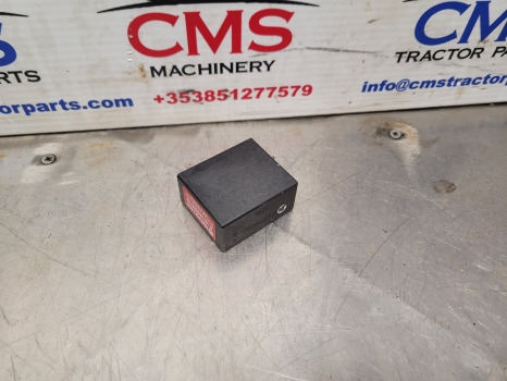Ford 5640, 6640, 7740, 7840, 8240, 8340 Pto Control Module, Relay 81869818 - Relé: foto 4 Ford 5640, 6640, 7740, 7840, 8240, 8340 Pto Control Module, Relay 81869818 - Relé: foto 4