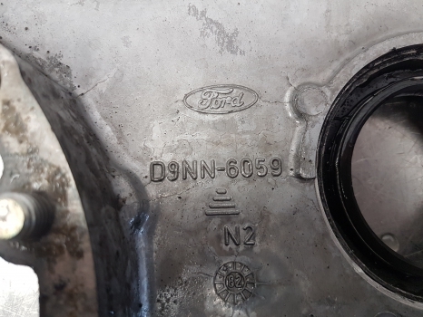 Ford 6610, 4610, 5610, 8210 Engine Seal Plate E5hn6n306ab, E5hn6n306ac, 81868536 - Motor y piezas para Maquinaria agrícola: foto 4 Ford 6610, 4610, 5610, 8210 Engine Seal Plate E5hn6n306ab, E5hn6n306ac, 81868536 - Motor y piezas para Maquinaria agrícola: foto 4