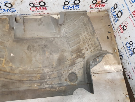 Ford 6635, 35, New Holland Tl Series, Cab Floor Mat 82007185 - Cabina e interior: foto 5 Ford 6635, 35, New Holland Tl Series, Cab Floor Mat 82007185 - Cabina e interior: foto 5