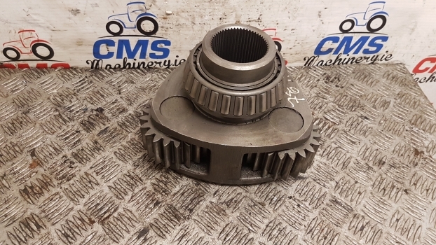 Ford New Holland 10, 40 Ser.  7810, 7910 Rear Axle Pinion Carrier D0nn4n029a - Eje posterior para Tractor: foto 1 Ford New Holland 10, 40 Ser.  7810, 7910 Rear Axle Pinion Carrier D0nn4n029a - Eje posterior para Tractor: foto 1