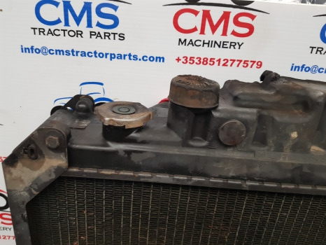 Radiador Ford Ts, 5640, 6640, 7740  Engine Water Cooling Radiator 82015103, 82015097: foto 10