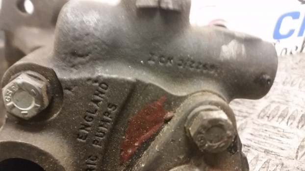 Ford Tw15 Engine Oil Pump F0nn6n845aa, D9nn6622ba, 83936296 - Bomba de aceite para Tractor: foto 5 Ford Tw15 Engine Oil Pump F0nn6n845aa, D9nn6622ba, 83936296 - Bomba de aceite para Tractor: foto 5