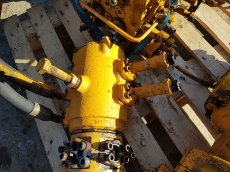 Hyundai Robex 130lc-3 Swing Gear Turning Joint Center Joint 31e6-0001 - Reductor de giro para Excavadora: foto 2 Hyundai Robex 130lc-3 Swing Gear Turning Joint Center Joint 31e6-0001 - Reductor de giro para Excavadora: foto 2