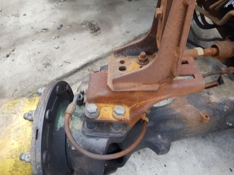 John Deere 6215r Front Axle Mudguard Bracket Kit L220544, Al223356, Al223362 - Guardabarros para Tractor: foto 2 John Deere 6215r Front Axle Mudguard Bracket Kit L220544, Al223356, Al223362 - Guardabarros para Tractor: foto 2