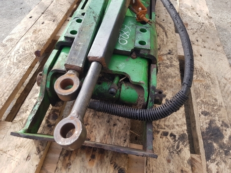 John Deere 6920, 6820, 6810, 6910 Pick Up Hitch Frame Al229594, Al220949 - Acoplamiento rápido para Maquinaria agrícola: foto 5 John Deere 6920, 6820, 6810, 6910 Pick Up Hitch Frame Al229594, Al220949 - Acoplamiento rápido para Maquinaria agrícola: foto 5