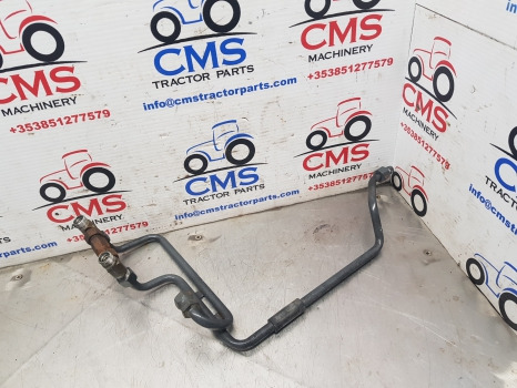 Kubota M5092 Oil Cooler Pipes - Radiador: foto 1 Kubota M5092 Oil Cooler Pipes - Radiador: foto 1