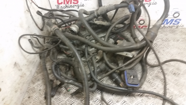 Landini Mythos Series 115 Cab Electrical Wiring Loom - Cables/ Alambres para Tractor: foto 3 Landini Mythos Series 115 Cab Electrical Wiring Loom - Cables/ Alambres para Tractor: foto 3