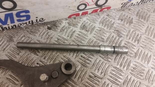 Landini Mythos Series 115 Rear Differential Lock Fork And Shaft 3531772m2, 772r2 - Diferencial para Tractor: foto 4 Landini Mythos Series 115 Rear Differential Lock Fork And Shaft 3531772m2, 772r2 - Diferencial para Tractor: foto 4