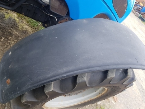 Landini Vision 105 Mythos 100 Cab Mudguard Fender Front Kit - Guardabarros para Tractor: foto 5 Landini Vision 105 Mythos 100 Cab Mudguard Fender Front Kit - Guardabarros para Tractor: foto 5