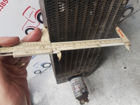 Manitou Mlt630t, Mlt634 120 Lsu, Mlt731 T Lsu, Mt732 Cooling Radiator 704641 - Radiador para Manipulador telescópico: foto 4 Manitou Mlt630t, Mlt634 120 Lsu, Mlt731 T Lsu, Mt732 Cooling Radiator 704641 - Radiador para Manipulador telescópico: foto 4