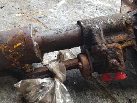 Massey Ferguson 205, 30 Power Steering Box Assy - Dirección: foto 4 Massey Ferguson 205, 30 Power Steering Box Assy - Dirección: foto 4